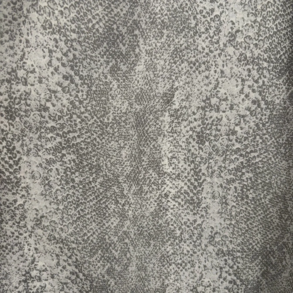 Calvin Klein Womens Gray Snakeskin Print Top Size 2X Pullover Office Career - Picture 6 of 10